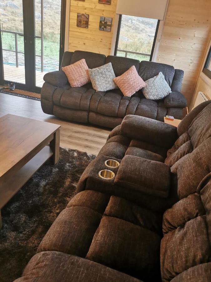 Boyhollagh The Lodge Mountain View Log Cabin , Attymass Ballina מראה חיצוני תמונה