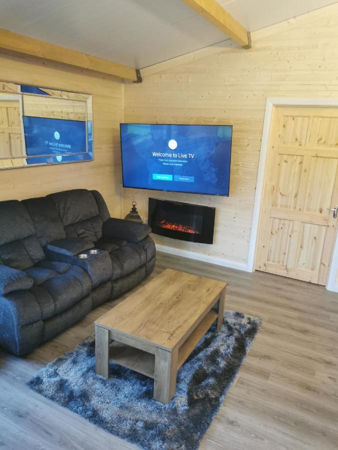 Boyhollagh The Lodge Mountain View Log Cabin , Attymass Ballina מראה חיצוני תמונה